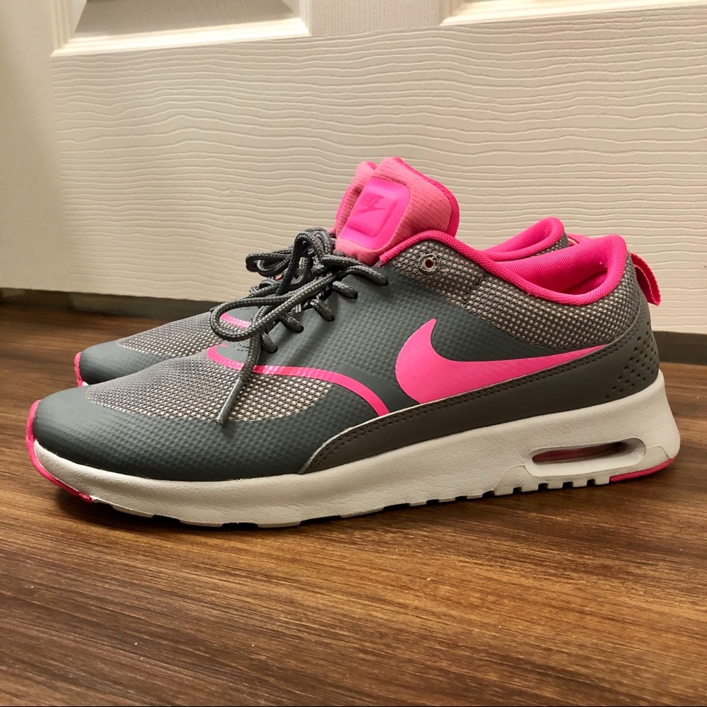 (SOLD)Nike women’s Air Max Thea Pink/Gray size 10 - Picture 2 of 8